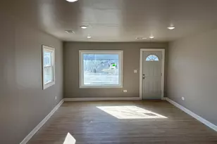 591 Andover St, Chicago Heights, IL 60411 - Photo 6