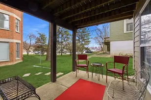 119 N 1st St, Geneva, IL 60134 - Photo 6