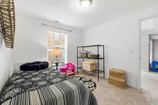 119 N 1st St, Geneva, IL 60134 - Photo 30