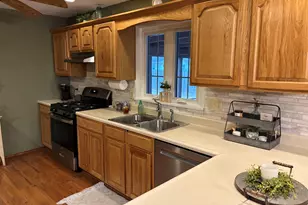 24 Cessna Dr, Centralia, IL 62801 - Photo 12