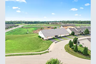 1071 Alexandria Drive #1071, Sycamore, IL 60178 - Photo 2