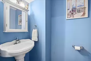 121 S Walkup Ave, Crystal Lake, IL 60014 - Photo 12