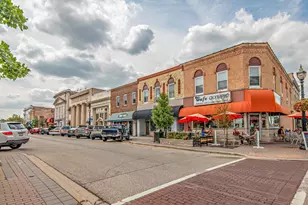 121 S Walkup Ave, Crystal Lake, IL 60014 - Photo 28