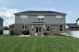 15911 Crimson Dr, Lockport, IL 60441 - Photo 38