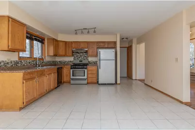 97 Mark Lane, Fox Lake, IL 60020 - Photo 6