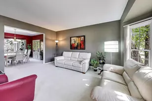 23058 Arbor Creek Dr, Plainfield, IL 60586 - Photo 6