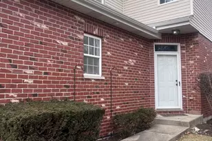 547 Goodwin Dr, Bolingbrook, IL 60440 - Photo 2