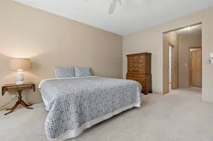 1738 Park Ridge Point, Park Ridge, IL 60068 - Photo 14