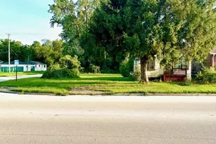 3803 W 139th St, Robbins, IL 60472 - Photo 2