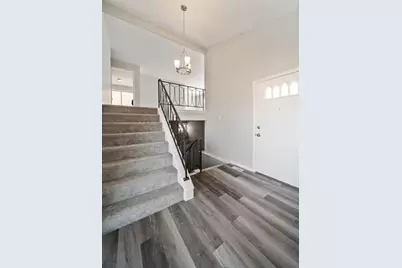 526 King Arthur Way, Bolingbrook, IL 60440 - Photo 2