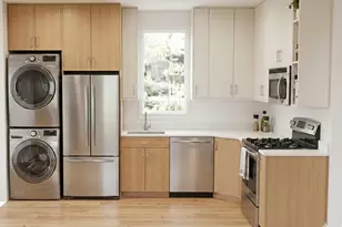 3823 N Whipple St, Chicago, IL 60618 - Photo 4