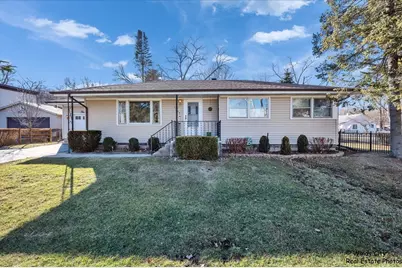 1200 Hillside View, Algonquin, IL 60102 - Photo 1