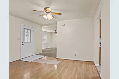 209 N Maple Street, Grant Park, IL 60940 - Photo 6