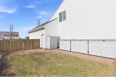 2404 Sumac Drive, Yorkville, IL 60560 - Photo 4