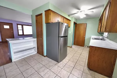 18446 Glen Oak Avenue, Lansing, IL 60438 - Photo 6