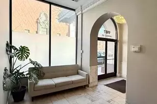 1107 W Lawrence Ave, Chicago, IL 60640 - Photo 14