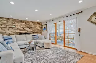 1121 N Greenfield Ln, Mount Prospect, IL 60056 - Photo 10