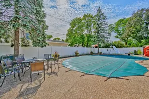 1121 N Greenfield Ln, Mount Prospect, IL 60056 - Photo 26