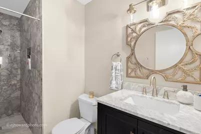 727 Maplewood Court #A, Willowbrook, IL 60527 - Photo 12