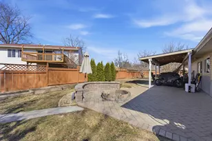 1160 Case Ln, Elgin, IL 60120 - Photo 12