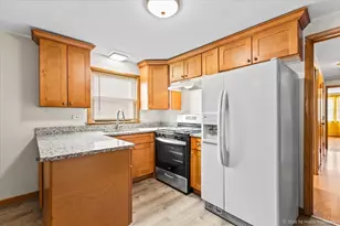 6335 S Kostner Ave, Chicago, IL 60629 - Photo 6