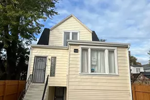 7438 S Champlain Ave, Chicago, IL 60619 - Photo 2