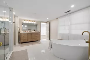 2715 Wendy Dr, Naperville, IL 60565 - Photo 42