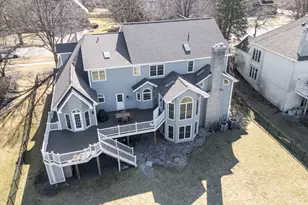 2715 Wendy Dr, Naperville, IL 60565 - Photo 2