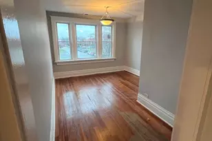 416 W Virginia St, Crystal Lake, IL 60014 - Photo 6