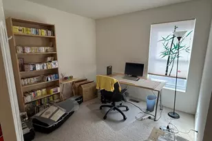 2225 S Crambourne Way, Arlington Heights, IL 60005 - Photo 10