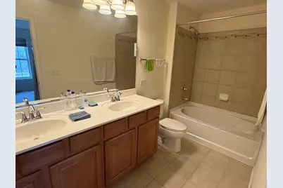 2225 S Crambourne Way, Arlington Heights, IL 60005 - Photo 8