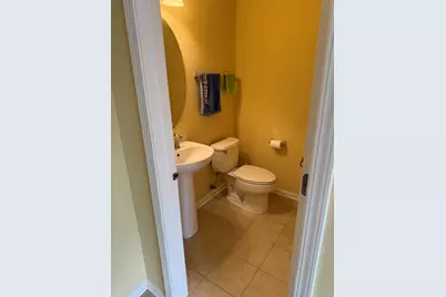 2225 S Crambourne Way, Arlington Heights, IL 60005 - Photo 6