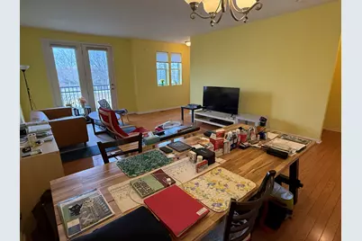 2225 S Crambourne Way, Arlington Heights, IL 60005 - Photo 4