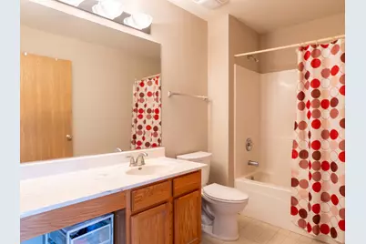 2333 Stoughton Circle, Aurora, IL 60502 - Photo 16