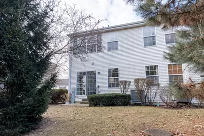 2333 Stoughton Circle, Aurora, IL 60502 - Photo 18