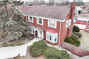 7741 S Paxton Ave, Chicago, IL 60649 - Photo 42