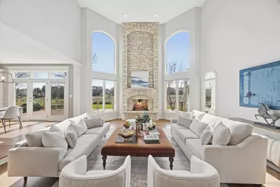 763 Twin Elms Lane, Batavia, IL 60510 - Photo 2