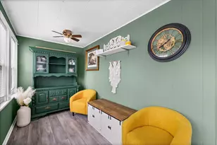 305 S Oak St, Buckley, IL 60918 - Photo 10