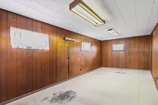 305 S Oak St, Buckley, IL 60918 - Photo 38