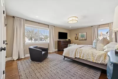 857 S Euclid Avenue, Elmhurst, IL 60126 - Photo 20