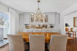 857 S Euclid Ave, Elmhurst, IL 60126 - Photo 14