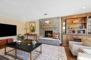 857 S Euclid Ave, Elmhurst, IL 60126 - Photo 16