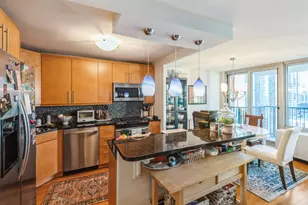 400 E Randolph St, Chicago, IL 60601 - Photo 4