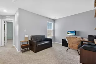 1161 Amber Dr, Cary, IL 60013 - Photo 18