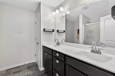 1161 Amber Drive, Cary, IL 60013 - Photo 14