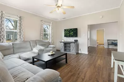 519 S Center Street, Plano, IL 60545 - Photo 4