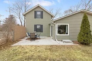 519 S Center St, Plano, IL 60545 - Photo 20
