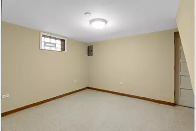 2849 W Fletcher Street, Chicago, IL 60618 - Photo 22