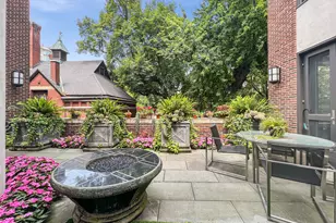 1524 N Astor St, Chicago, IL 60610 - Photo 16