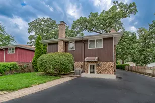 332 N West Ave, Elmhurst, IL 60126 - Photo 4